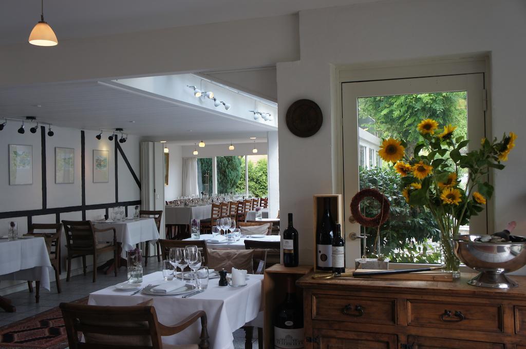 Lyng Dal Hotel Og Restaurant Ry Buitenkant foto